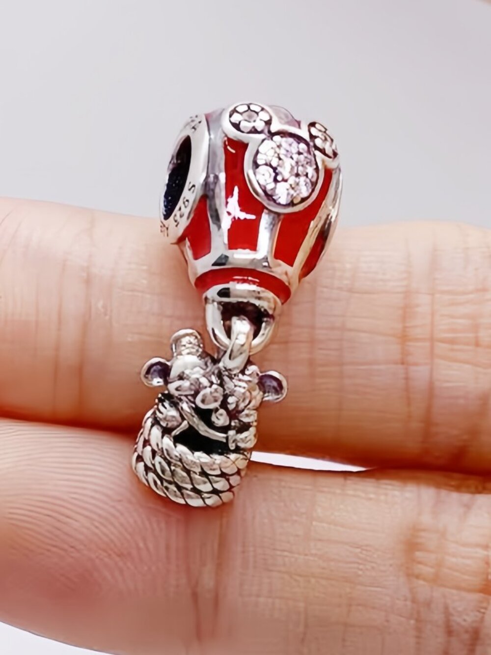 Pandora disney park hot air balloon charm